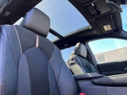 Toyota Grand Highlander Hybrid MAX Limited AWD (Natl) 2026