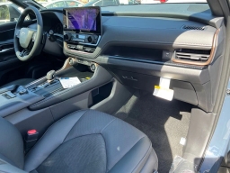 Toyota Grand Highlander Hybrid MAX Limited AWD (Natl) 2026