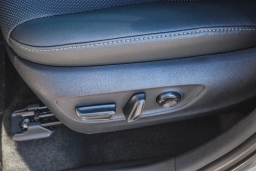 Toyota Grand Highlander Hybrid MAX Limited AWD (Natl) 2026