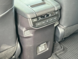 Toyota Grand Highlander Hybrid MAX Limited AWD (Natl) 2026