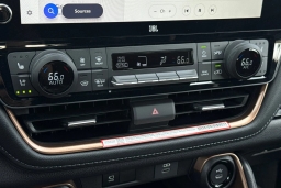 Toyota Grand Highlander Hybrid MAX Limited AWD (Natl) 2026