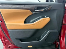 Toyota Highlander Hybrid Platinum AWD (Natl) 2026