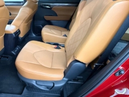 Toyota Highlander Hybrid Platinum AWD (Natl) 2026