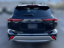 Toyota Highlander Hybrid Platinum AWD (Natl) 2026