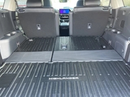 Toyota Highlander Hybrid Platinum AWD (Natl) 2026