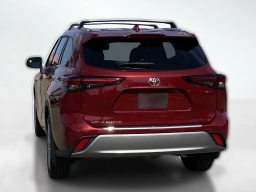 Toyota Highlander Hybrid Platinum AWD (Natl) 2026