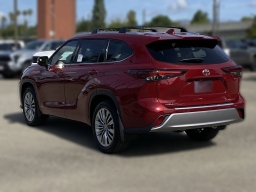 Toyota Highlander Hybrid Platinum AWD (Natl) 2026