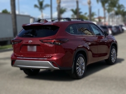 Toyota Highlander Hybrid Platinum AWD (Natl) 2026