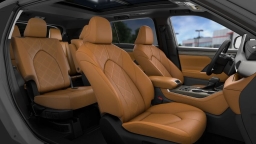 Toyota Highlander Hybrid Platinum AWD (Natl) 2026