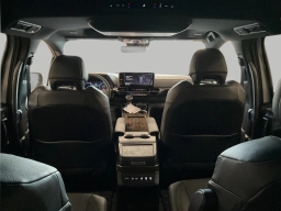 Toyota Sienna Platinum AWD 7-Passenger (Natl) 2026