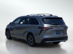 Toyota Sienna Platinum AWD 7-Passenger (Natl) 2026