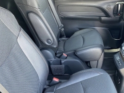Toyota Sienna Platinum AWD 7-Passenger (Natl) 2026