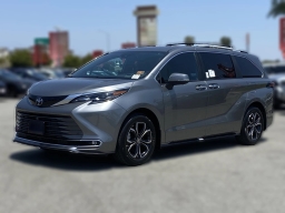 Toyota Sienna Platinum AWD 7-Passenger (Natl) 2026