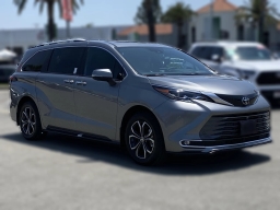 Toyota Sienna Platinum AWD 7-Passenger (Natl) 2026