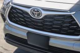 Toyota Highlander Hybrid XLE AWD (Natl) 2026