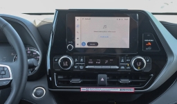 Toyota Highlander Hybrid XLE AWD (Natl) 2026