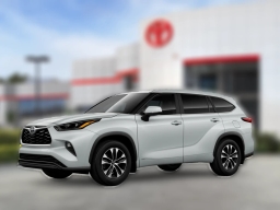 Toyota Highlander Hybrid XLE AWD (Natl) 2026