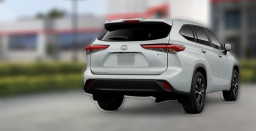 Toyota Highlander Hybrid XLE AWD (Natl) 2026