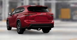 Toyota Highlander Hybrid XLE AWD (Natl) 2026