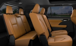 Toyota Highlander Platinum AWD (Natl) 2026