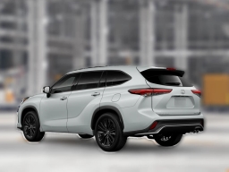 Toyota Highlander XSE AWD (Natl) 2026