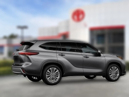 Toyota Highlander Platinum AWD (Natl) 2026