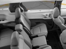 Toyota Sienna LE FWD 8-Passenger (Natl) 2026