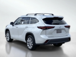 Toyota Highlander Hybrid Limited AWD (Natl) 2026