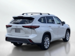 Toyota Highlander Hybrid Limited AWD (Natl) 2026