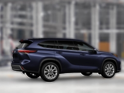Toyota Highlander Hybrid Limited AWD (Natl) 2026