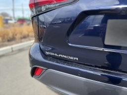 Toyota Highlander Hybrid Limited AWD (Natl) 2026