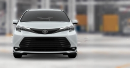 Toyota Sienna XLE FWD 8-Passenger (Natl) 2026