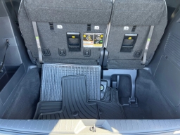 Toyota Sienna XLE FWD 8-Passenger (Natl) 2026