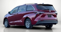 Toyota Sienna XLE FWD 8-Passenger (Natl) 2026