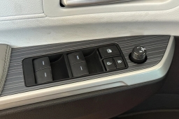 Toyota Sienna XLE FWD 8-Passenger (Natl) 2026