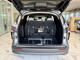 Toyota Sienna XLE FWD 8-Passenger (Natl) 2026