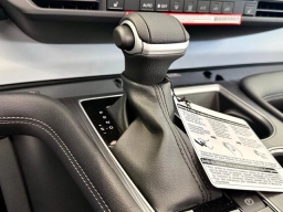 Toyota Sienna XLE FWD 8-Passenger (Natl) 2026