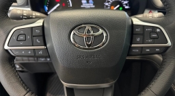 Toyota Sienna XLE FWD 8-Passenger (Natl) 2026