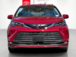 Toyota Sienna XLE FWD 8-Passenger (Natl) 2026