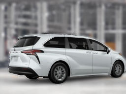 Toyota Sienna XLE AWD 7-Passenger (Natl) 2026