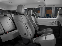 Toyota Sienna XLE AWD 7-Passenger (Natl) 2026