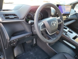 Toyota Sienna Limited AWD 7-Passenger (Natl) 2026