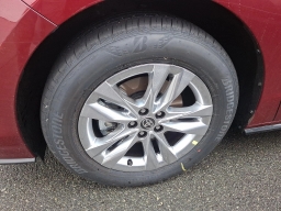 Toyota Sienna Limited AWD 7-Passenger (Natl) 2026