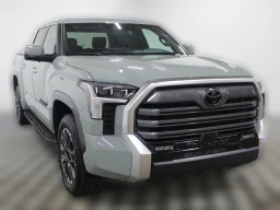 Toyota Tundra 4WD Limited CrewMax 5.5' Bed (Natl) 2026