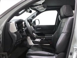 Toyota Tundra 4WD Limited CrewMax 5.5' Bed (Natl) 2026