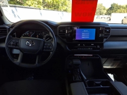 Toyota Tundra 2WD SR Double Cab 6.5' Bed (Natl) 2026