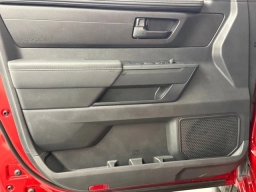 Toyota Tundra 2WD SR Double Cab 6.5' Bed (Natl) 2026