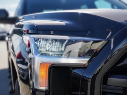 Toyota Tundra 2WD SR Double Cab 8.1' Bed (Natl) 2026