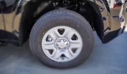 Toyota Tundra 2WD SR Double Cab 8.1' Bed (Natl) 2026