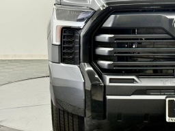 Toyota Tundra 4WD SR CrewMax 5.5' Bed (Natl) 2026